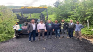 Sel felaketinin yaşandığı İneboluda sıcak asfalt çalışmaları başladı