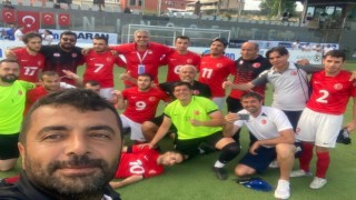 Sesi Görenler, İngiltereyi 2-0 yenerek finale yükseldi