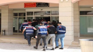 Siirtte yasa dışı bahis operasyonunda 2 zanlı tutuklandı