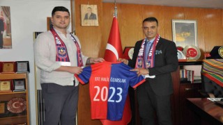 Silifke Belediyespor Efe Halil Özarslana emanet
