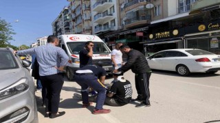 Sinopta motosikletten düşen kurye yaralandı
