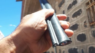 Siverekte kablo hırsızları mahalle sakinlerini internetsiz bıraktı