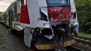 Slovakyada tren kazasında 4ü ağır 70 kişi yaralandı