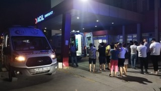 Sökede otomobilin çarptığı 8 yaşındaki çocuk ağır yaralandı