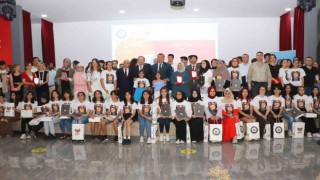 Söz uçar yazı kalır projesinin ödül töreni yapıldı