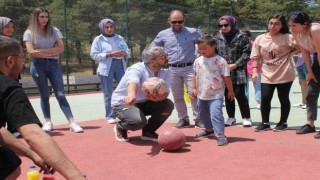 Spor aktiviteleri ile gönüllerince eğlendiler