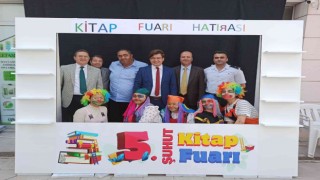 Şuhut Kitap Fuarı açıldı