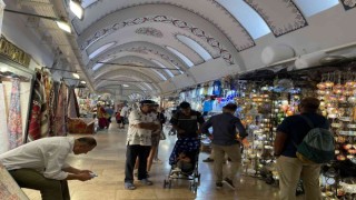 Suudi Arabistanın Türkiyeye seyahat yasağını kaldırma kararı Kapalıçarşı esnafını sevindirdi