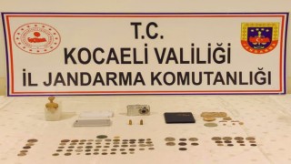Tarihi eser kaçakçılarına operasyon: 5 gözaltı