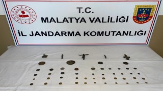 Tarihi sikkeler istihbaratla ele geçirildi