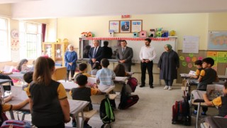 Teltikten Malazgirt İlkokuluna ziyaret