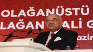TFF Başkanı Büyükekşi: “Türkiye Futbol Federasyonu bünyesinde görev yapmakta olan tüm kurulların istifasını talep ediyorum”