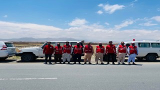 Türk Kızılay Afganistandaki ekiplerini depremzedeler için seferber etti