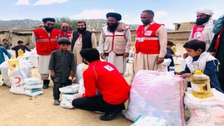 Türk Kızılayından Afgan depremzedelere yardım