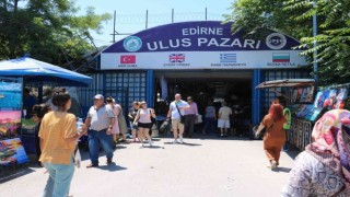 Ulus Pazarı Bulgar turistlerin akınına uğradı