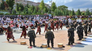 Uluslararası Bahar Çocuk Şenliğine büyük ilgi