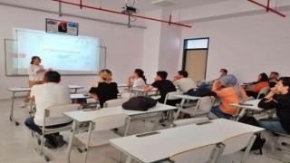 Üniversite öğrencilerine “iyi tarım” eğitimi verildi