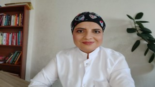 Ünlü aile danışmanı Çevik, yaptığı tespitlerle mutsuz ailelerin sorunlarını çözüyor