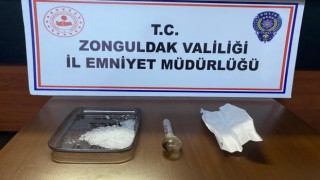 Uyuşturucu maddeyle yakalanan şüpheli gözaltına alındı