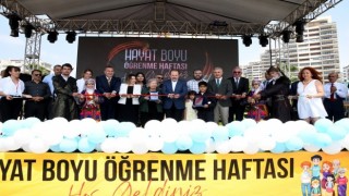 Vali Pehlivan, Hayat Boyu Öğrenme Haftasının açılışına katıldı