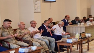 Vali Sudan şehit Serttaşın ailesine taziye ziyareti