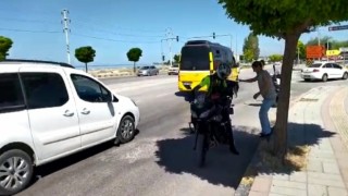 Van polisi 35 öğrenciyi sınava yetiştirdi