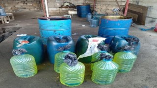 Vanda 710 litre kaçak akaryakıt ele geçirildi