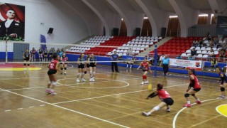 Voleybol Bölgesel Lig Finalleri, Aydının ev sahipliğinde tamamlandı