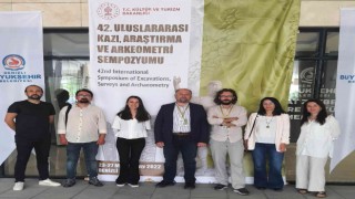 Yalova Altınovadaki arkeolojik kazılar bilim dünyasına tanıtıldı