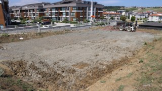 Yalovada yeni çocuk parkları ve spor alanları yapıyor