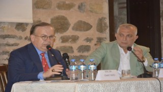 Yaycı Paşa ve AK Parti MKYK Üyesi Külünk, Bursadan uyardı: “Mavi Vatanın bir damlası için savaşırız”