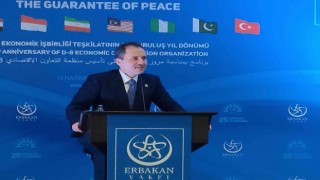 Yeniden Refah lideri Erbakan: “Bu dünyada bazıları eşittir ama bazıları daha eşittir”