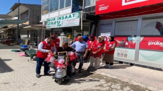 Yıllardır hayalini kurduğu akülü motora Kızılay sayesinde kavuştu