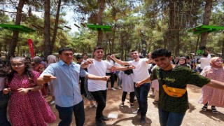 YKSye girecek öğrencilere moral pikniği