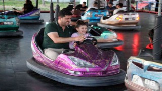 Yok böyle karne hediyesi, 200 bin çocuğa lunapark bileti hediye etti