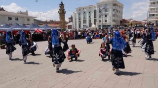 Yozgatta Halk Oyunları Şenliği düzenlendi