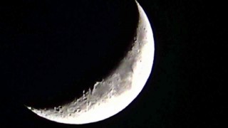 Yüksekovada hilal ay hayran bıraktı