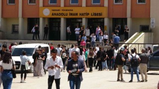 Yüksekovada YKS sınavın birinci oturumu sona erdi