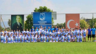 Yunusemrede Yaz futbol okulu başladı