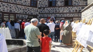 100 binin üzerinde tarihi belge, doküman ve fotoğrafın yer aldığı ‘Erzurum Şehir Arşivi açıldı