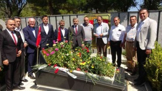 15 Temmuz şehidi Cumhurbaşkanı koruması Mehmet Çetin mezarı başında anıldı