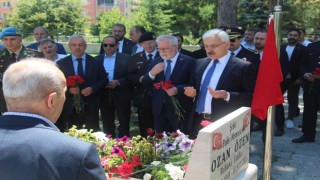 15 Temmuz şehidi polis memuru mezarı başında anıldı