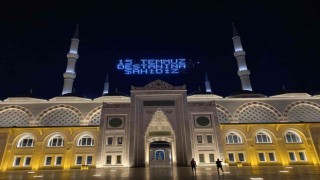 15 Temmuz yıl dönümünde Çamlıca Camiinden sela sesler yükseldi