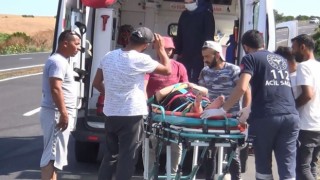 5 kişinin içerisinde bulunduğu otomobil şarampole devrildi