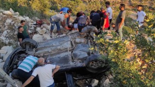 Adıyaman-Gaziantep karayolunda trafik kazası: 2 ölü, 6 yaralı