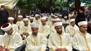 Ahlatta 83 hafız için mezuniyet töreni yapıldı