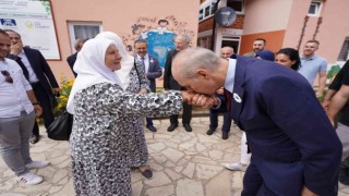 AK Parti Genel Başkan Vekili Kurtulmuş, Srebrenitsa annelerini ziyaret etti