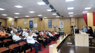 Akdeniz Belediye Meclisinde borçlanma talebi reddedildi