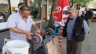 Aksarayda bıçakçıların kurban mesaisi başladı