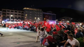 Akşehirde 15 Temmuz Demokrasi ve Milli Birlik coşkusu